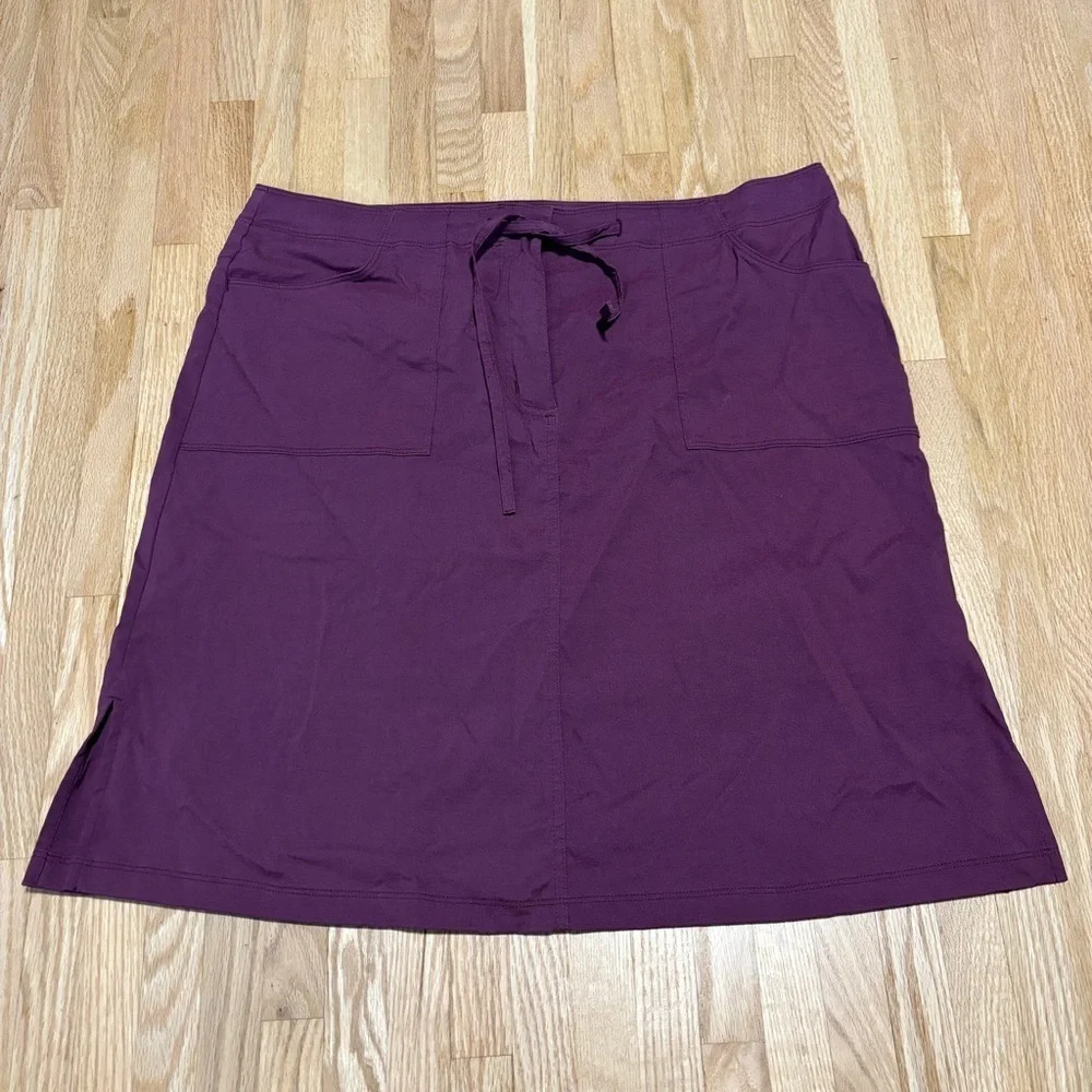MEC | Mountain Equipment Co-op Sz16 A-Line Cargo Skirt with Front & Back Pockets